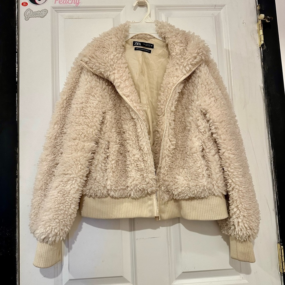 Cream faux fur bomber